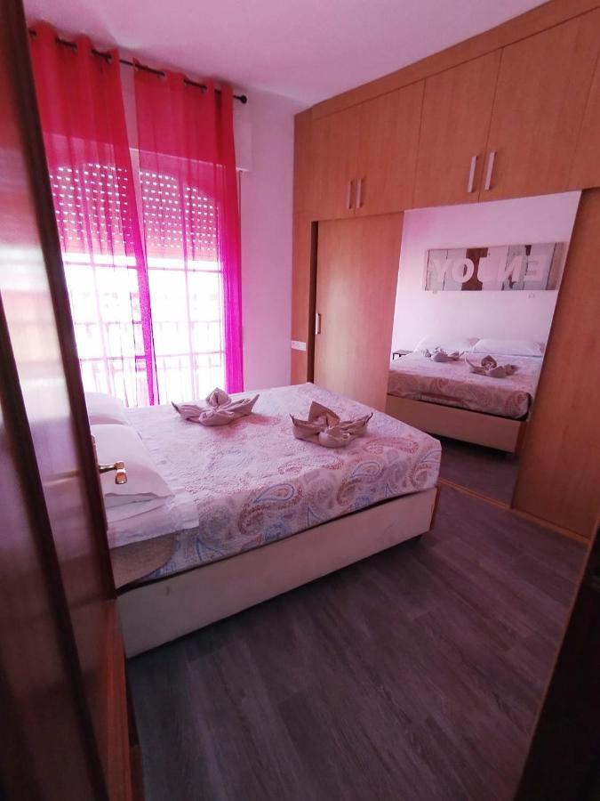 Appartement Enjoy Apart Centro Y Playa Zanca à Málaga Extérieur photo