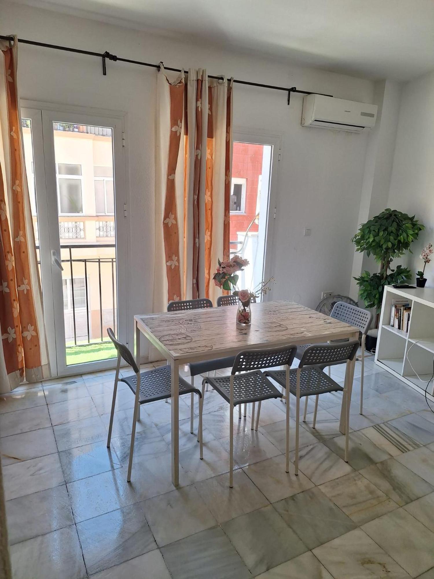 Appartement Enjoy Apart Centro Y Playa Zanca à Málaga Extérieur photo